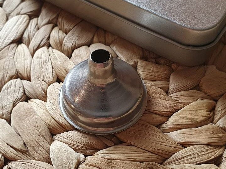 Mini stainless steel funnel