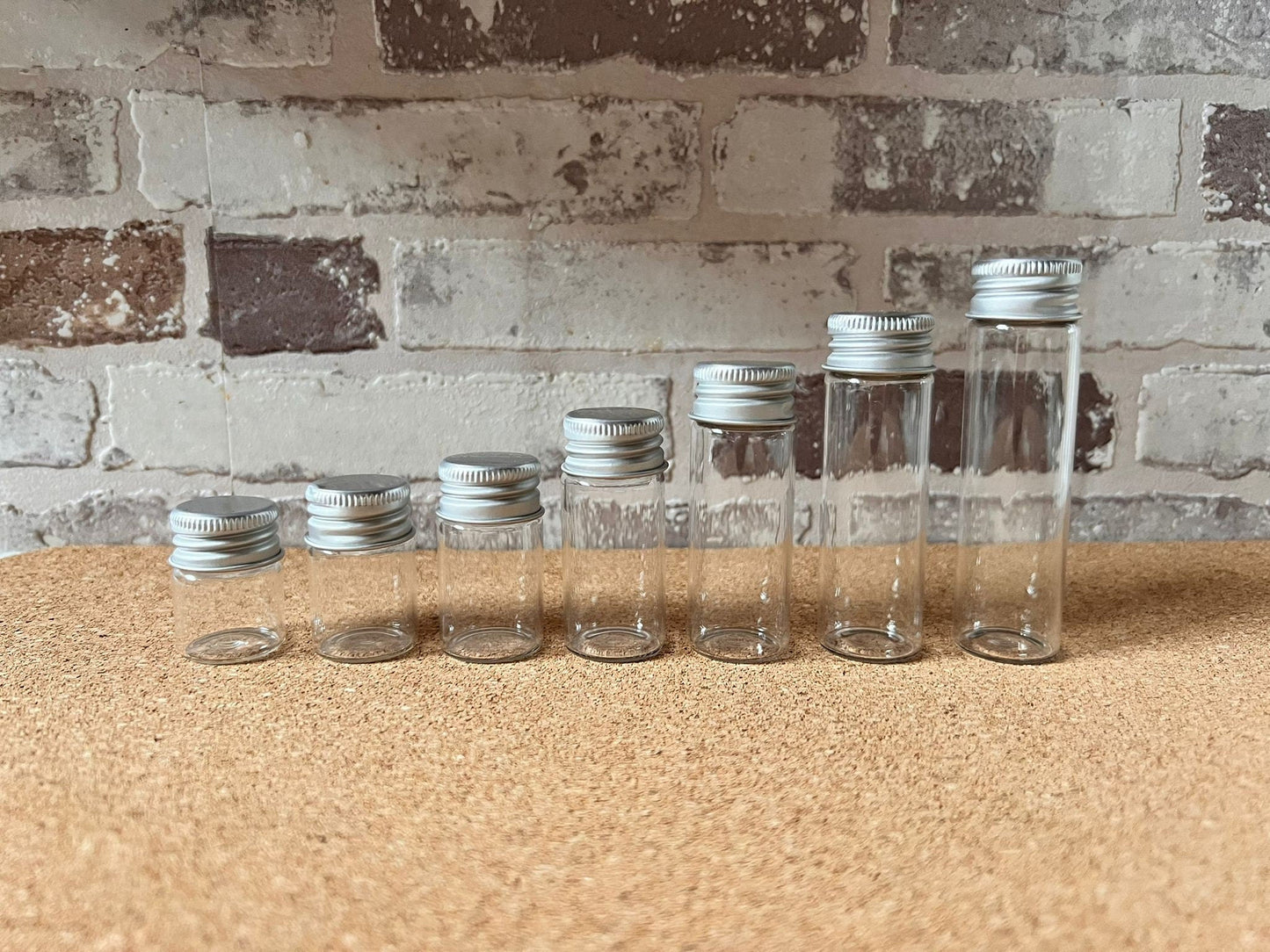 Mini Glasfläschchen mit Alu Schraubverschluss