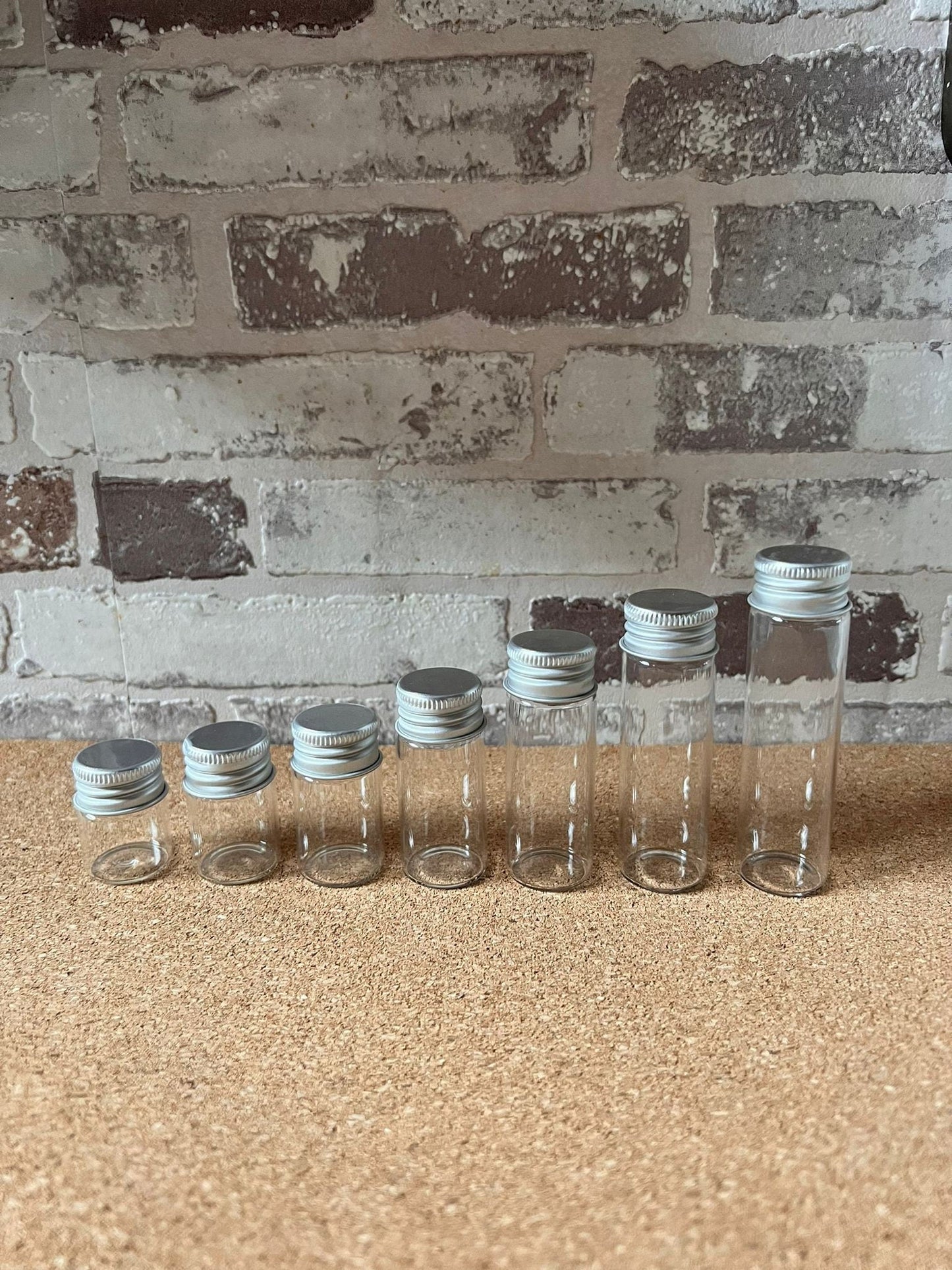 Mini Glasfläschchen mit Alu Schraubverschluss