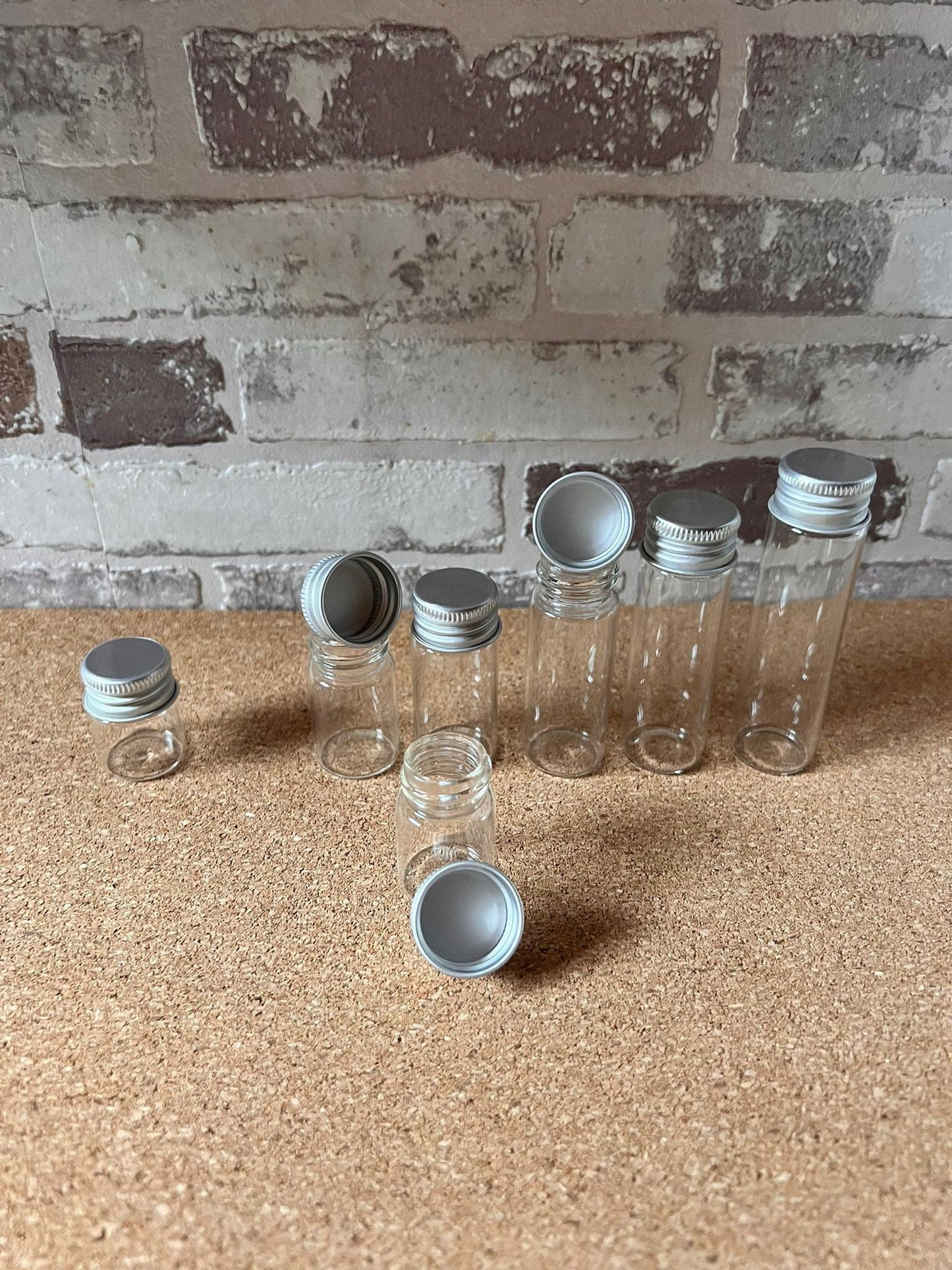 Mini Glasfläschchen mit Alu Schraubverschluss